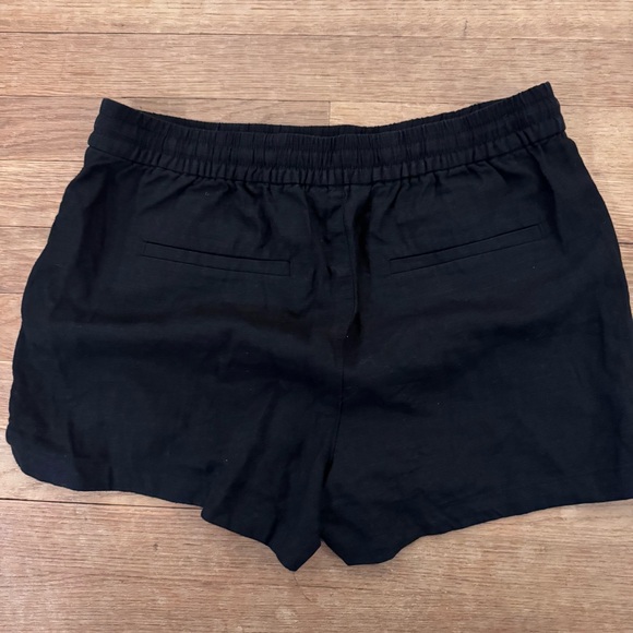 J. Crew black elastic waist drawstring athletic running short shorts size S
b74 - Picture 4 of 4